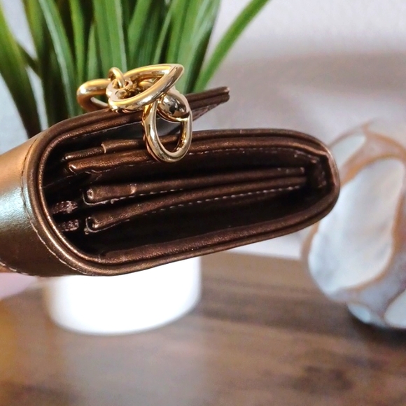 *SOLD* New Gucci Canvas GG gold gradient Continental long wallet with charms - Picture 12 of 14